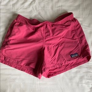 Girls XL Patagonia Baggies